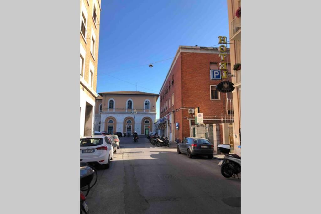 Mascagni 18: Lovely And Central Apartment Pisa Exteriör bild